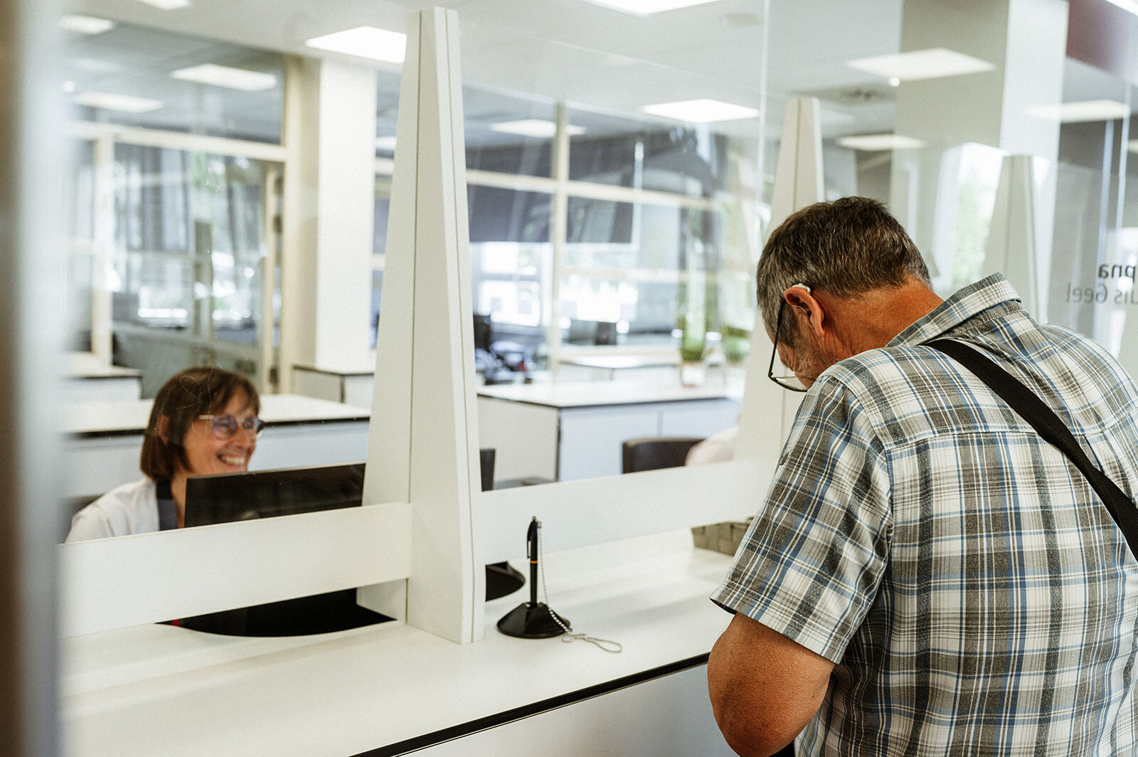 Medewerker opname-onthaal