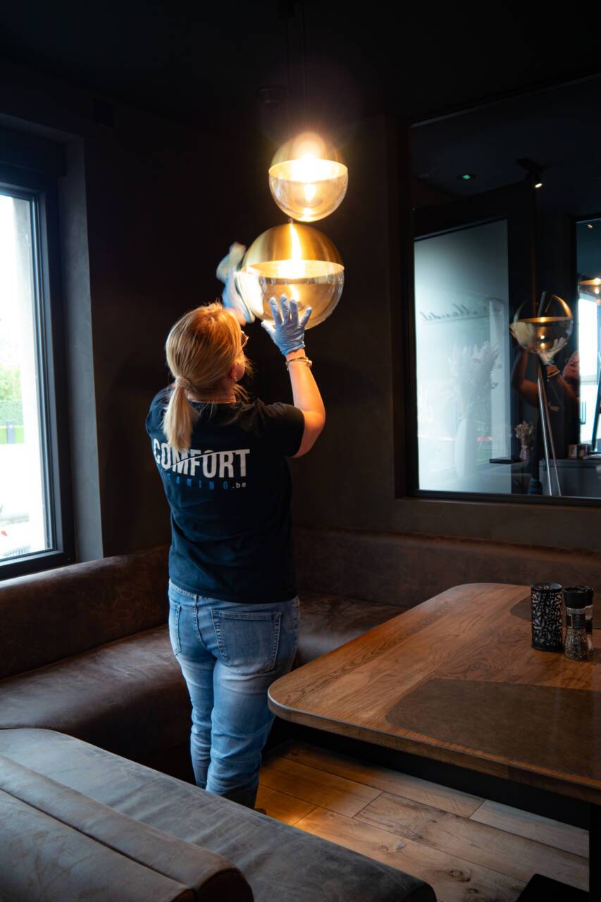 Jobstudent schoonmaak kantoren m/v - regio Waregem-Zulte - start 6u00