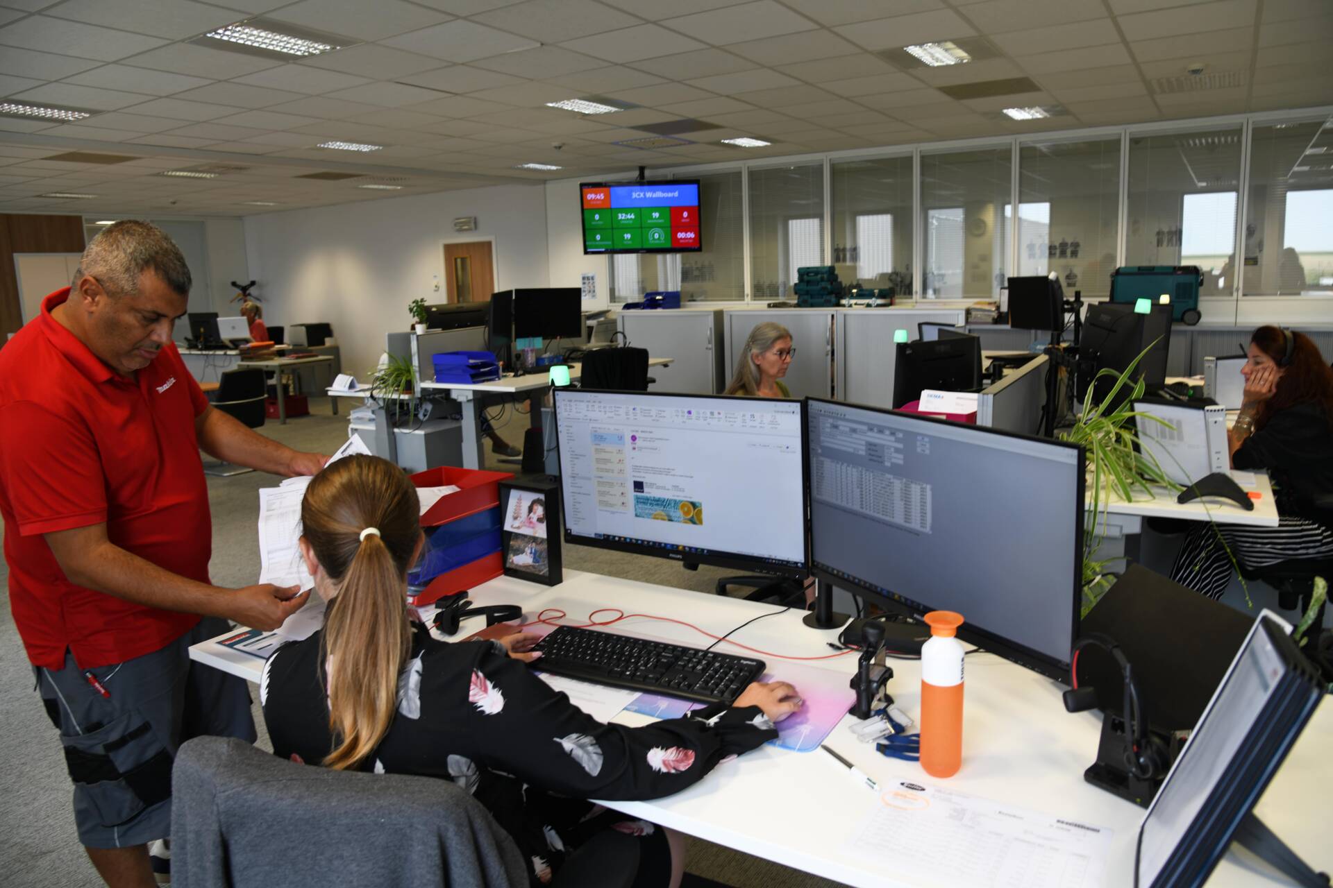 Customer Service Advisor