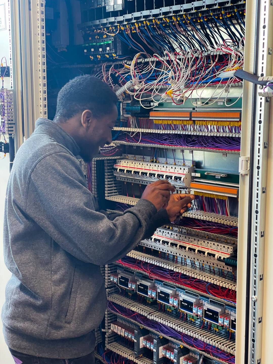 Leidinggevend monteur